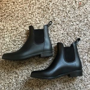 Sam Edelman Rubber Rain Boots